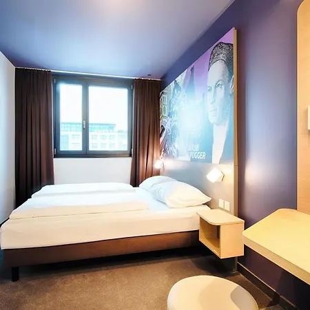 Hotel Augsburg-west 3*