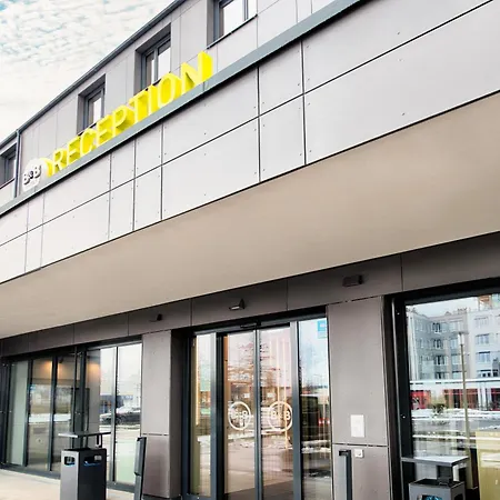 Augsburg-west Hotell